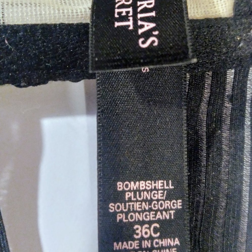 VICTORIA'S SECRET 36C BOMBSHELL PLUNGE  BRA